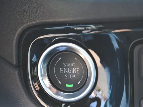 New 2026 Chevrolet Silverado 2500 ZR2 image 33