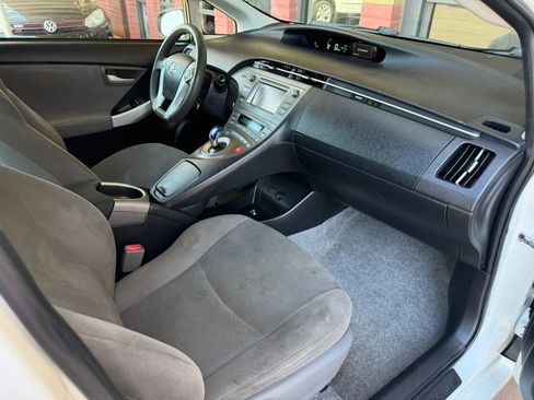 Used 2015 Toyota Prius Two FWD image 23