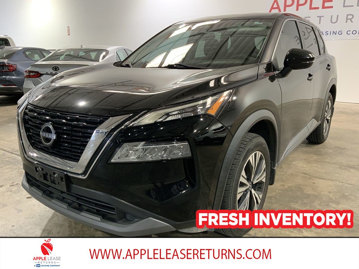 Used 2022 Nissan Rogue SV FWD image 2
