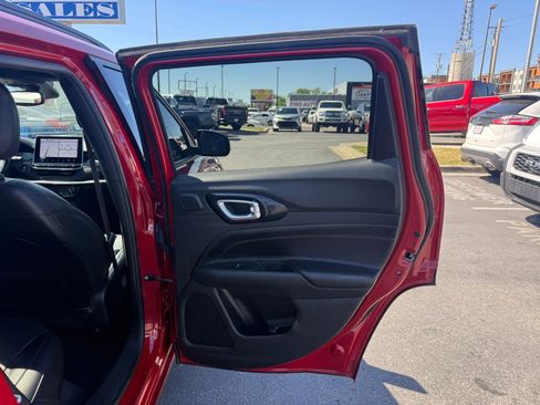 Used 2022 Jeep Compass Limited w/ (RED) Package AWD/4WD image 27