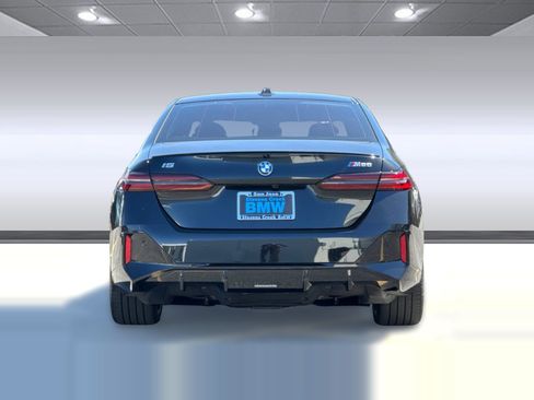 Used 2025 BMW i5 M60 AWD/4WD image 10