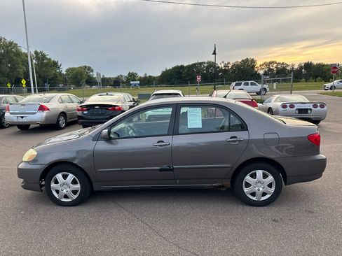 Used 2005 Toyota Corolla CE image 8