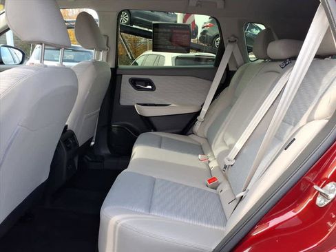 Certified 2023 Nissan Rogue SV image 13