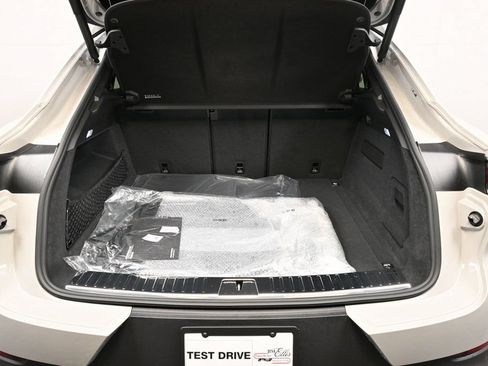 Certified 2026 Porsche Cayenne Coupe AWD/4WD image 30