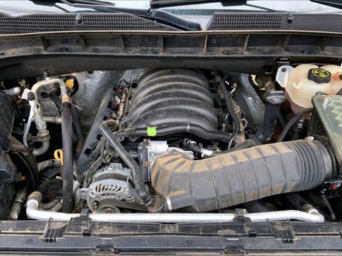 Used 2019 GMC Sierra 1500 AT4 w/ Off Road Performance Package AWD/4WD image 32