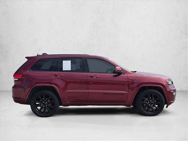 Used 2019 Jeep Grand Cherokee Altitude RWD image 4