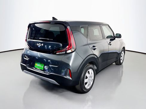 Used 2023 Kia Soul LX FWD image 10