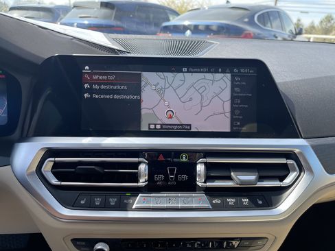 Used 2021 BMW 330i xDrive Sedan w/ Premium Package image 13