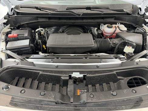 Used 2026 GMC Yukon Denali w/ LPO, Floor Liner Package AWD/4WD image 12