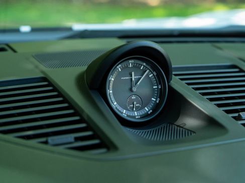 Certified 2022 Porsche 911 Carrera GTS image 27