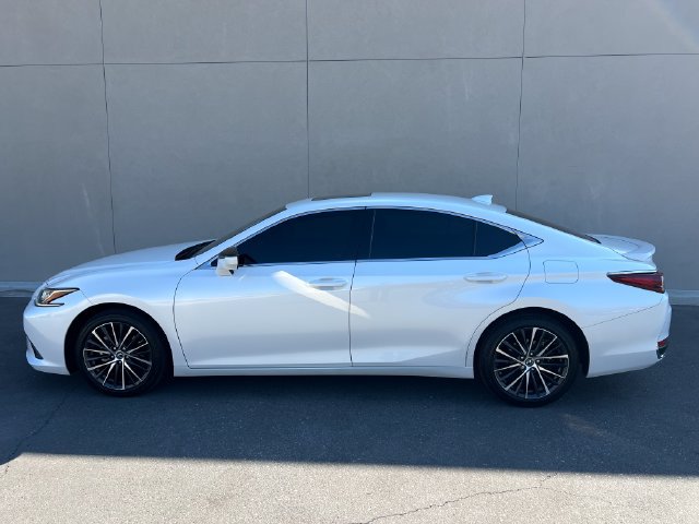 Certified 2025 Lexus ES 300h w/ Premium Package FWD image 5