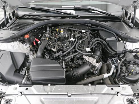 Used 2022 BMW 330i xDrive 330i xDrive w/ Convenience Package image 14