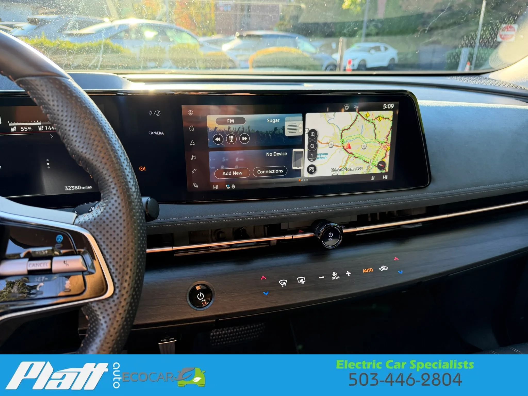 Used 2024 Nissan Ariya AWD image 21