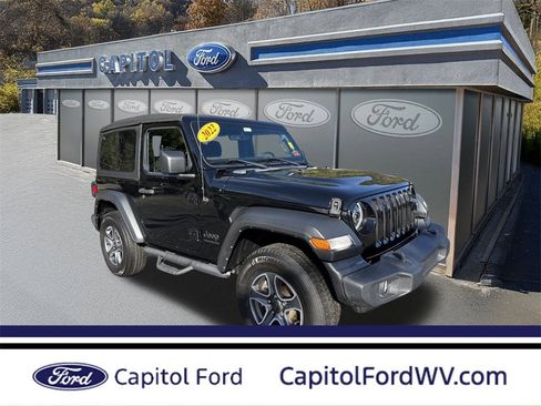 Used 2022 Jeep Wrangler Sport S image 1
