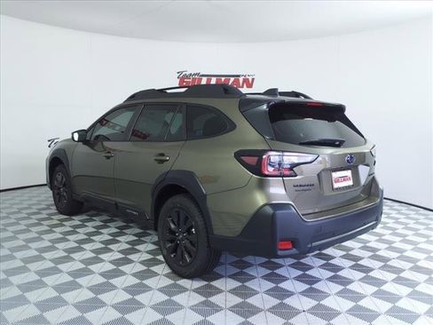 Used 2025 Subaru Outback Onyx Edition image 2