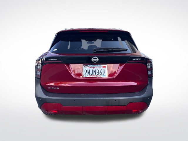 Used 2026 Nissan Kicks SV FWD image 5