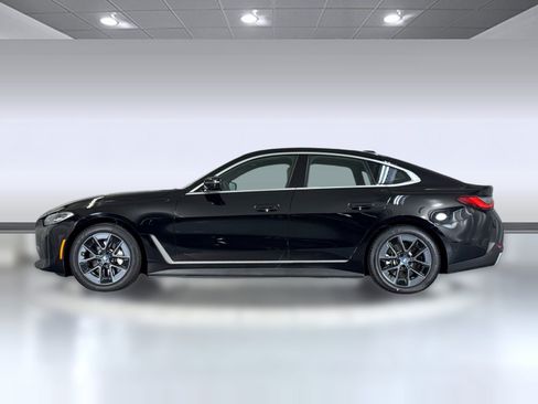 Used 2023 BMW i4 eDrive35 w/ Premium Package RWD image 2