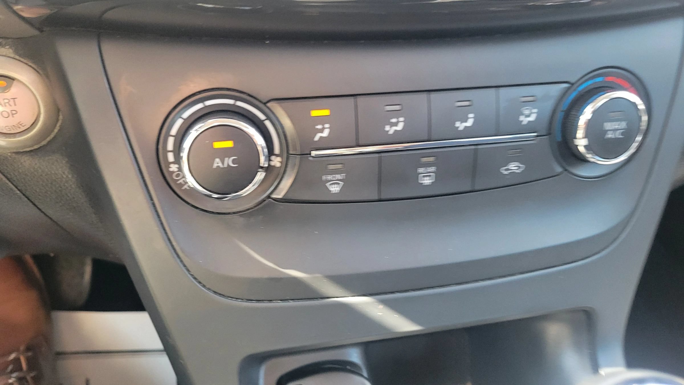 Used 2017 Nissan Sentra S FWD image 16