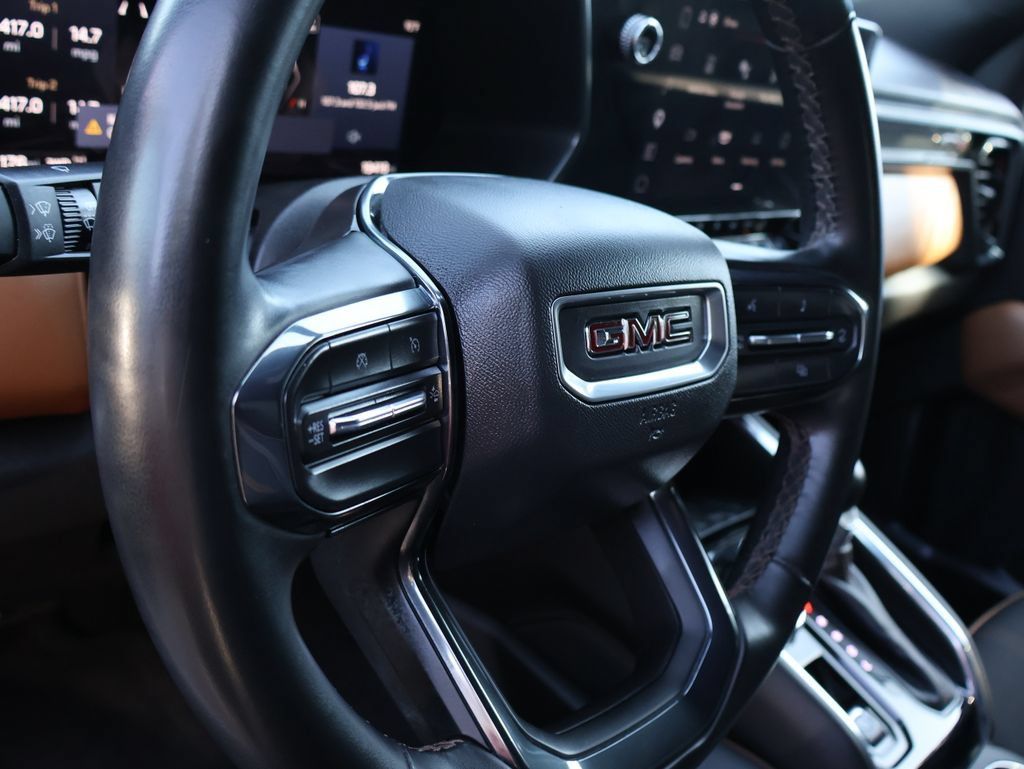 Certified 2024 GMC Canyon AT4 AWD/4WD image 18