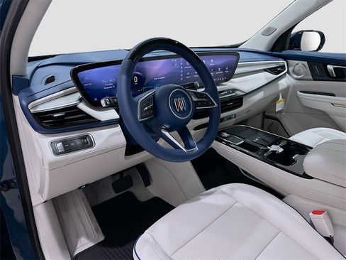New 2026 Buick Enclave Avenir image 9