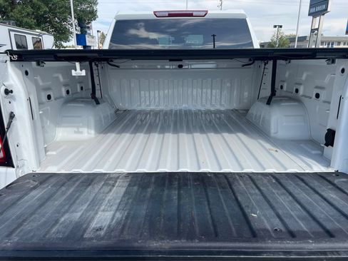 Used 2024 GMC Sierra 1500 Elevation w/ LPO, Elevation Black Package AWD/4WD image 25