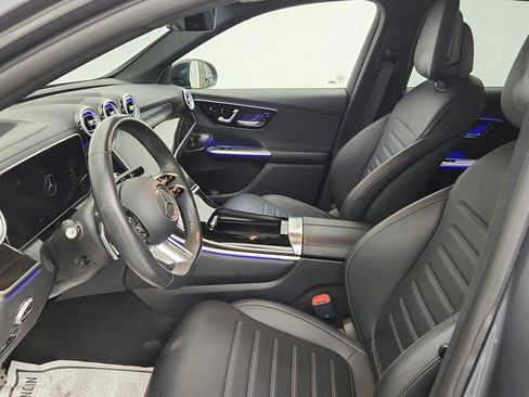 Used 2023 Mercedes-Benz GLC 300 4MATIC w/ Pinnacle Trim Package image 17