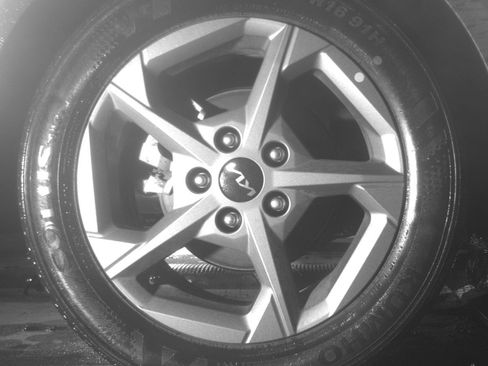 Used 2025 Kia K4 LXS image 15