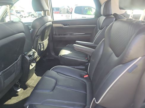 Used 2024 Hyundai Palisade SEL image 11
