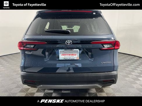 Used 2026 Toyota Grand Highlander FWD image 12