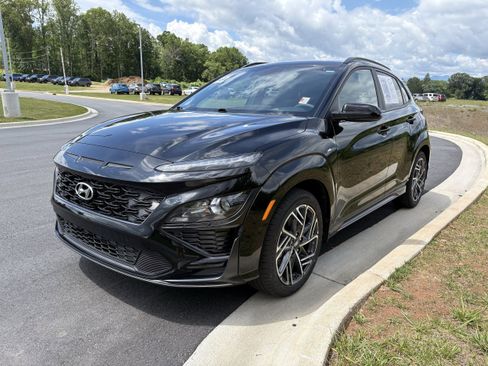 Used 2022 Hyundai Kona N Line w/ Cargo Package FWD image 3