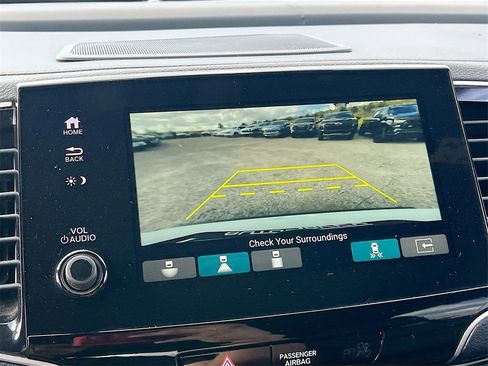 Used 2023 Honda Passport Elite image 14