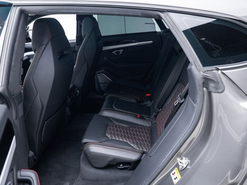 Used 2021 Lamborghini Urus image 41