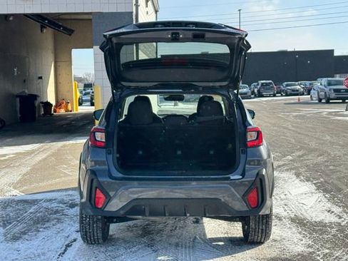 Used 2024 Subaru Crosstrek 2.0i Premium image 30