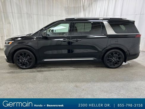 Used 2024 Kia Carnival SX Prestige image 5