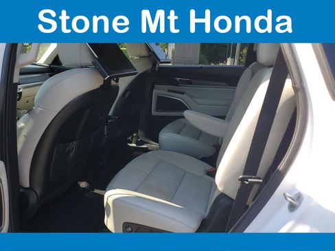 Used 2021 Kia Telluride EX w/ EX Premium Package FWD image 12