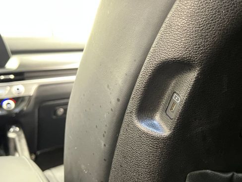 Used 2025 Kia Telluride S FWD image 52