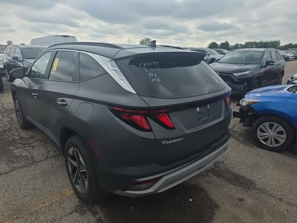 Used 2025 Hyundai Tucson SEL AWD/4WD image 4
