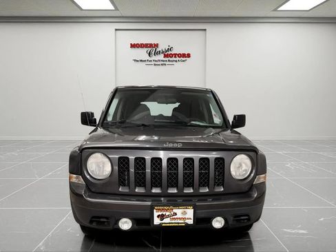 Used 2014 Jeep Patriot Sport w/ Power Value Group FWD image 2