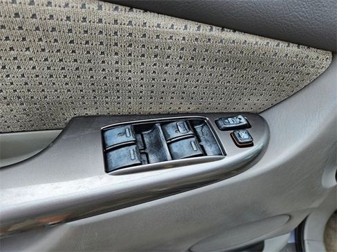 Used 2008 Toyota Sienna LE image 17