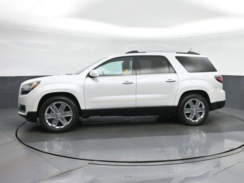 Used 2017 GMC Acadia Limited SLT AWD/4WD image 4