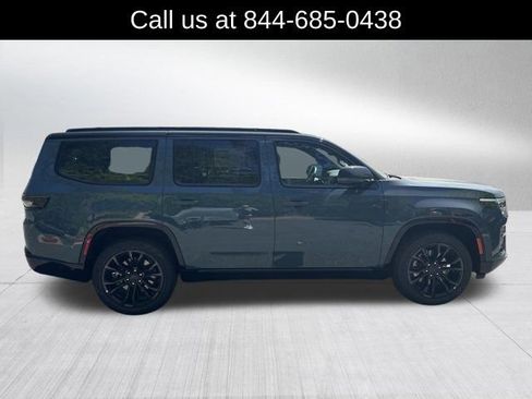 New 2026 Jeep Grand Wagoneer Summit w/ Premium Group III AWD/4WD image 4