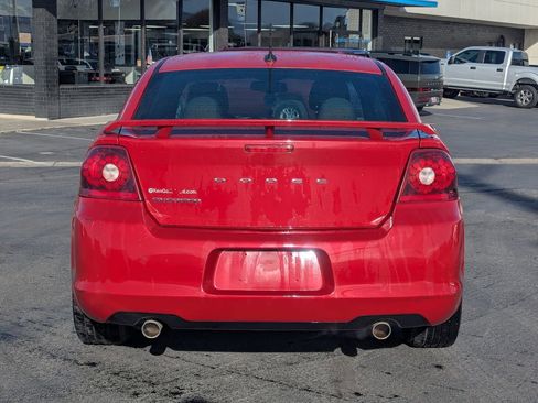 Used 2014 Dodge Avenger SXT w/ Sun/Sound Group FWD image 6