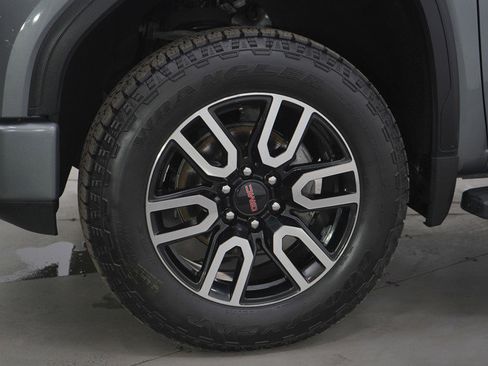 Used 2021 GMC Sierra 1500 AT4 image 31