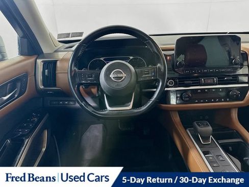 Used 2023 Nissan Pathfinder Platinum AWD/4WD image 30