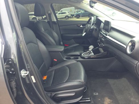 Used 2021 Kia Forte EX FWD image 8
