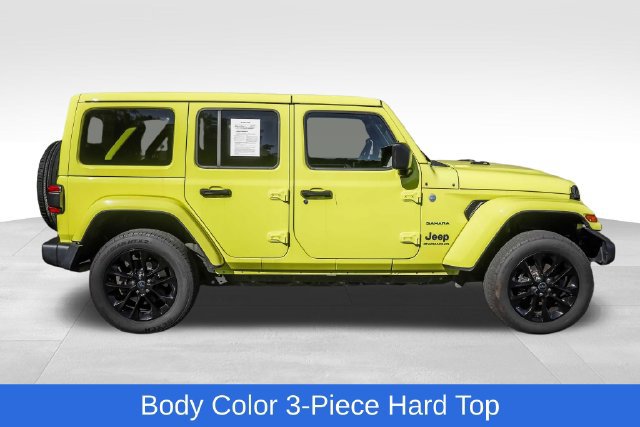 Used 2024 Jeep Wrangler Unlimited Sahara AWD/4WD image 4