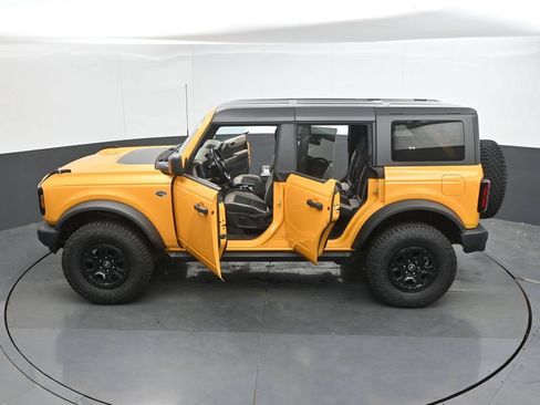 Used 2022 Ford Bronco Wildtrak AWD/4WD image 53