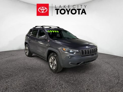 Used 2020 Jeep Cherokee Trailhawk w/ Technology Group image 10