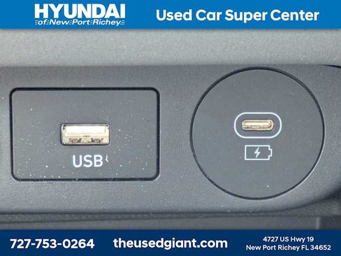 Certified 2024 Hyundai Elantra SEL FWD image 22