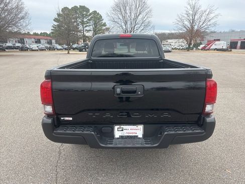 Used 2023 Toyota Tacoma SR image 4